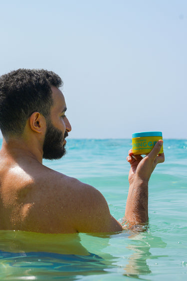 In the sea with 8:50 Tanning Gel